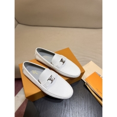 Louis Vuitton Tods Shoes